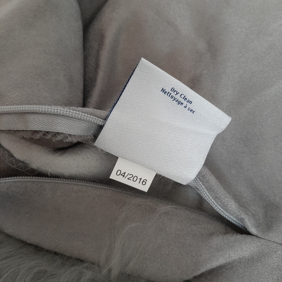 Williams Sonoma Genuine Mongolian 20" Pillow Cover Gray - Picture 7 of 11